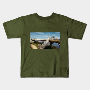 Golden Bridge Sculpture - Da Nang, Vietnam Kids T-Shirt